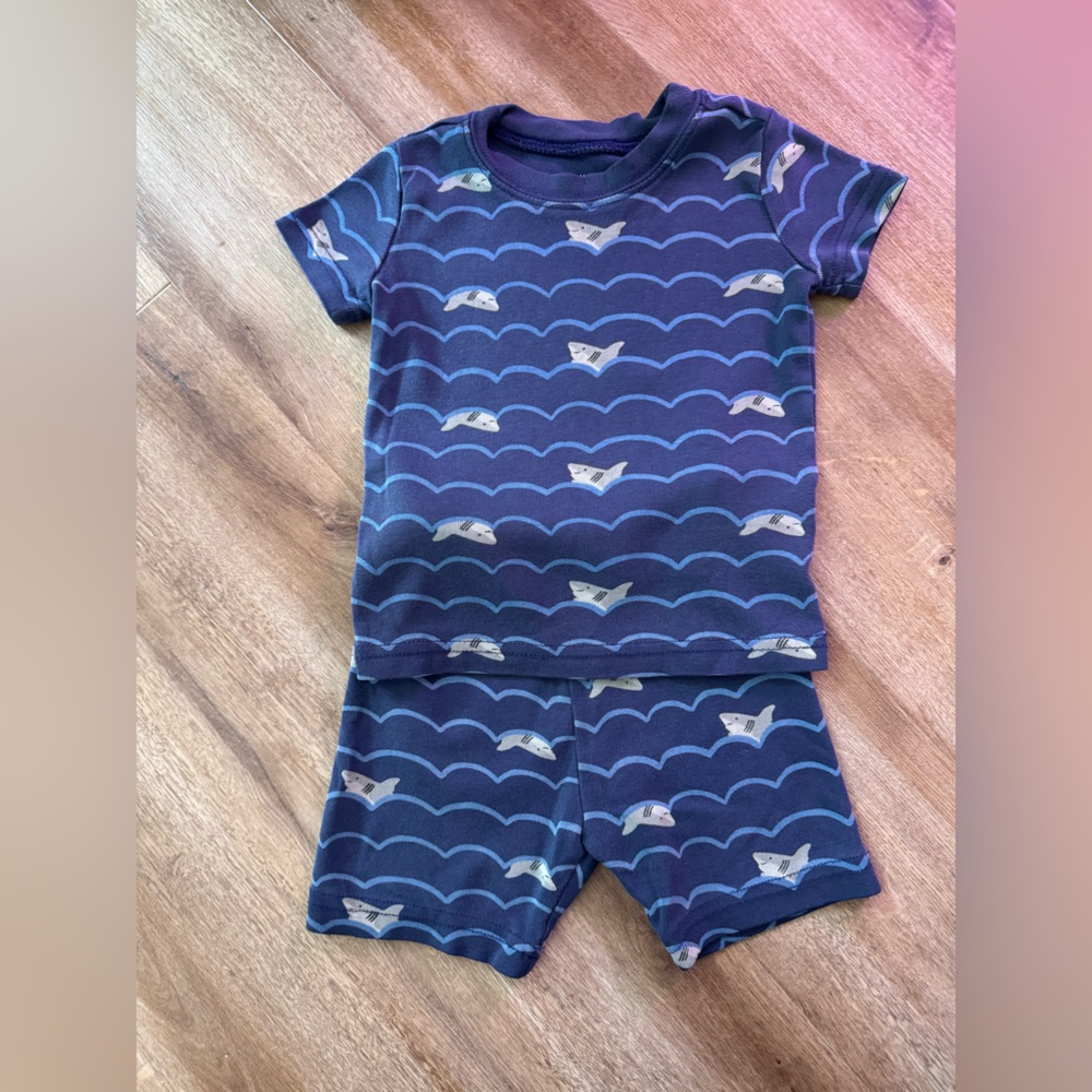 Jack by BB Dakota Navy Snug-Fitting Top